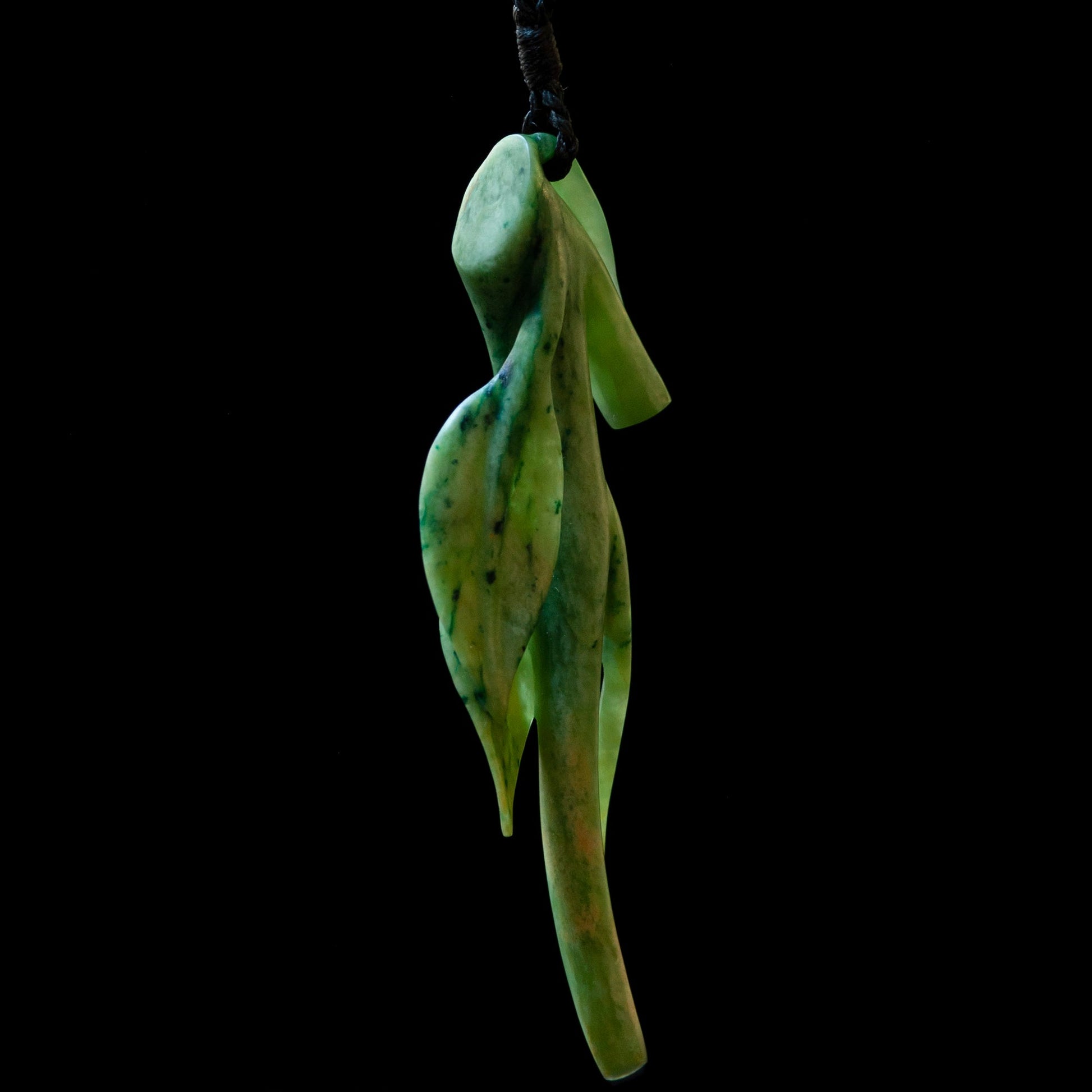 Sculpted Leaf form by Madelyne Gourdin-1